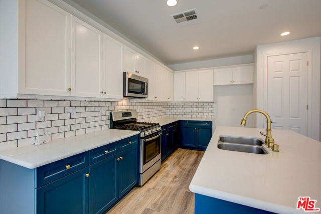 9243 North Lamia Court photo 4