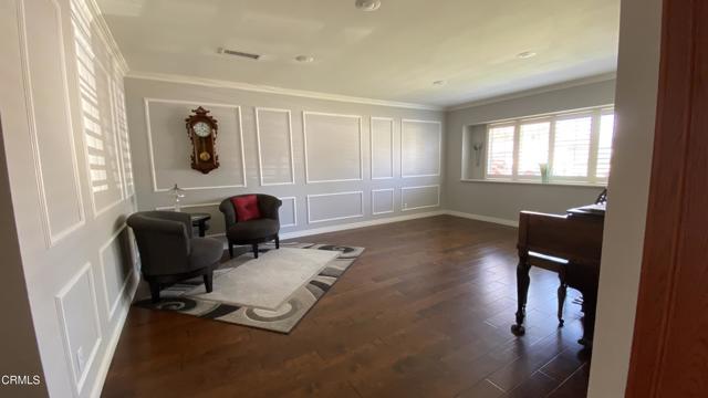 Detail Gallery Image 5 of 10 For 379 Mackay Ave, Ventura,  CA 93004 - 3 Beds | 2 Baths