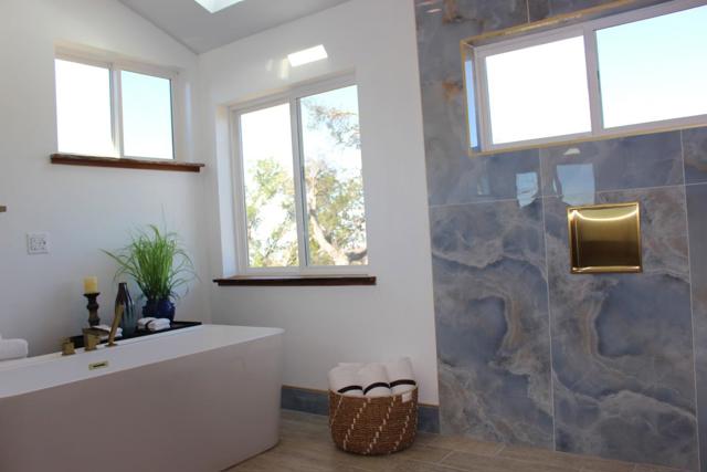 10701 Empire Grade, Santa Cruz CA: https://media.crmls.org/mediaz/88dcce4c-70d0-4d67-a9d2-c0d5641b6aaa.jpg