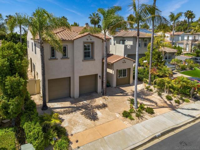 616 Marlin Ln, Carlsbad CA: https://media.crmls.org/mediaz/88dd0c44-442a-4de2-a88c-27bc67a4ee30.jpg