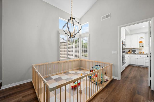 40095 Gibraltar Drive, Murrieta CA: https://media.crmls.org/mediaz/88ddf92f-02b2-4f18-8dd9-124d66e9e4db.jpg