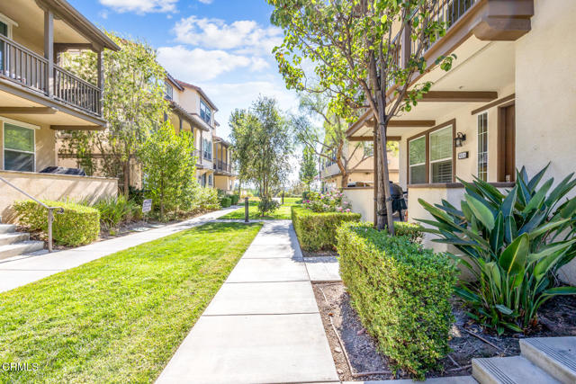 Detail Gallery Image 35 of 44 For 908 Botanica Ln #B,  Azusa,  CA 91702 - 2 Beds | 3 Baths