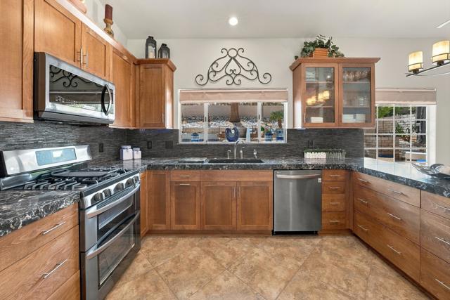 73095 Deer Grass Drive, Palm Desert, CA 92260