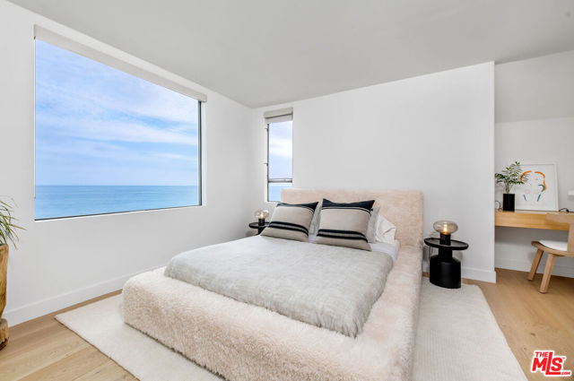 20802 Pacific Coast Highway, Malibu, California 90265, 3 Bedrooms Bedrooms, ,4 BathroomsBathrooms,Single Family Residence,For Sale,Pacific Coast,24419743