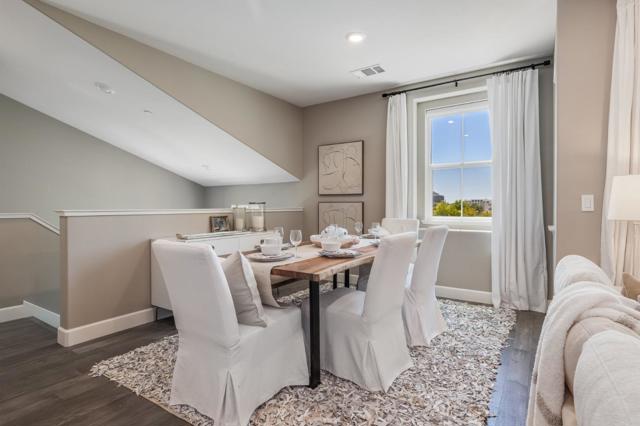 3 Lisbon Lane, Redwood City CA: https://media.crmls.org/mediaz/88df0f80-6532-4da2-a341-079d7d1dba09.jpg