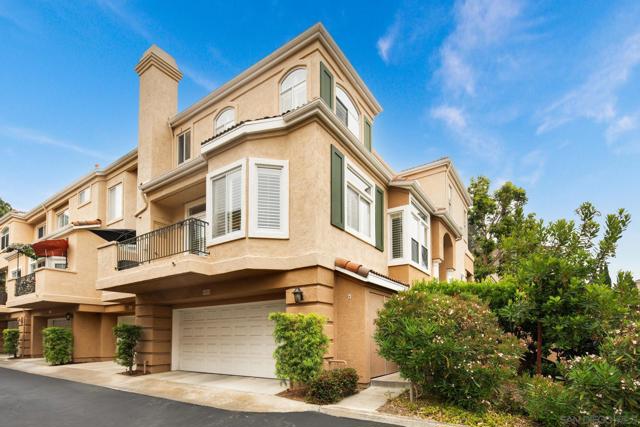 7175 Calabria Ct., San Diego CA: https://media.crmls.org/mediaz/88df5ef4-19da-4468-b22b-31385d789fba.jpg
