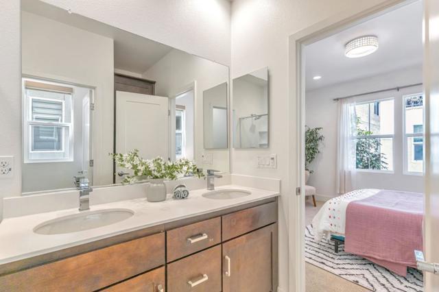 37634 Cape Cod Road, Newark CA: https://media.crmls.org/mediaz/88e03d13-38ee-40d0-8f09-64d29e820c03.jpg