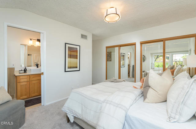 Detail Gallery Image 33 of 51 For 4920 Lowell Ave, Glendale,  CA 91214 - 4 Beds | 2 Baths