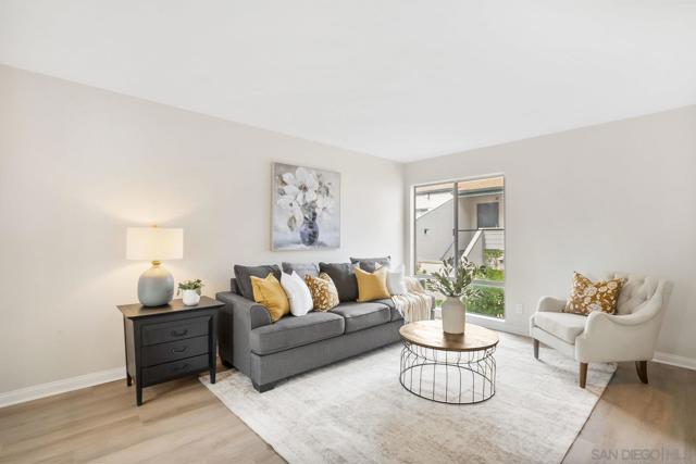 3262 Ashford St, San Diego CA: https://media.crmls.org/mediaz/88e0af09-5940-4295-908c-45d1c4fc9547.jpg