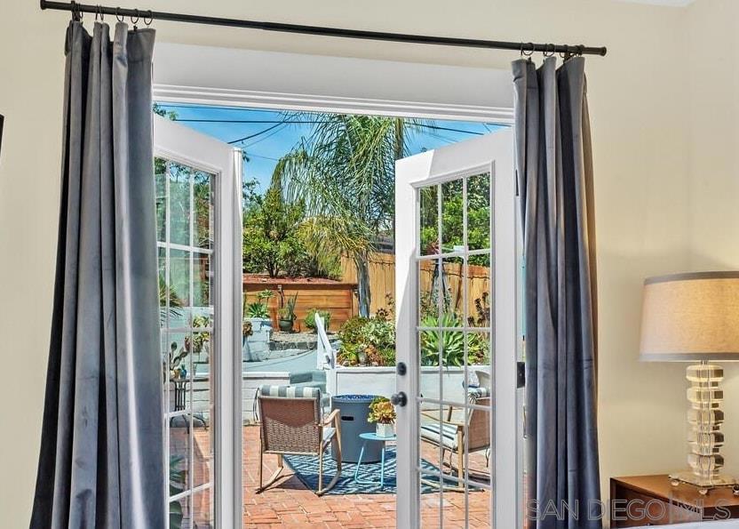 4660 Rolando Blvd - photo 18