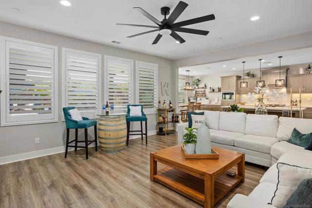 303 Ventasso Way, Fallbrook CA: https://media.crmls.org/mediaz/88e48379-60a3-401c-976d-b049f5727ca4.jpg