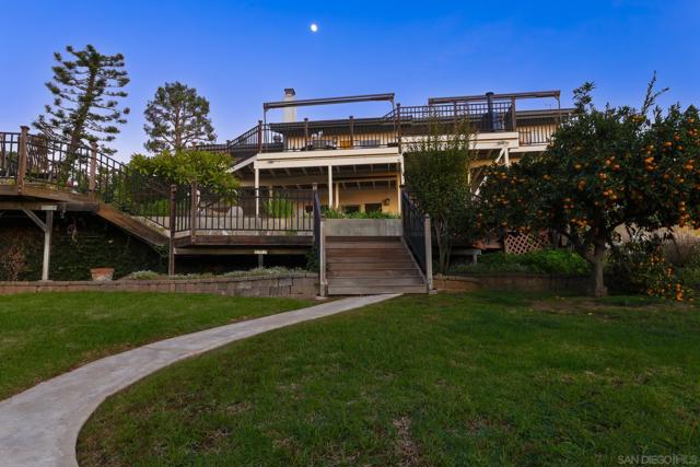 14036 TIERRA BONITA ROAD, Poway CA: https://media.crmls.org/mediaz/88e4b6aa-9c89-45bc-a232-27d860ef506c.jpg