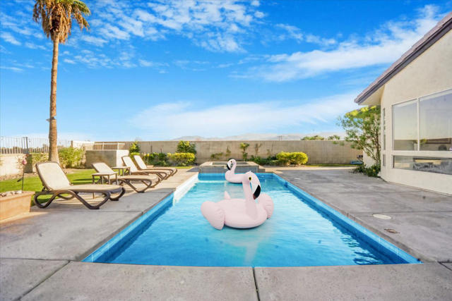 34620 Via Josefina, Rancho Mirage CA: https://media.crmls.org/mediaz/88e5df4c-b7a9-46c8-bd95-eab7bb60fc62.jpg