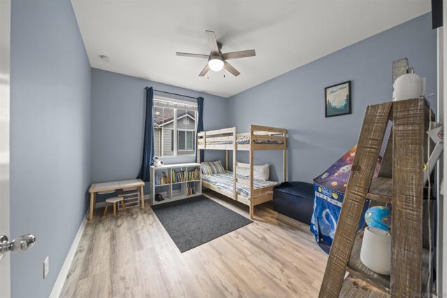524 Surfbird Lane, Imperial Beach CA: https://media.crmls.org/mediaz/88e75a98-9402-4c87-9fab-91f527884973.jpg