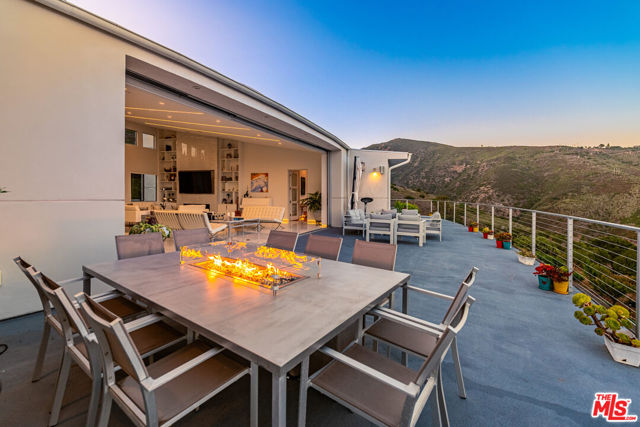 Drew Fenton | 28405 Via Acero Street Malibu CA | MLS: 7236533
