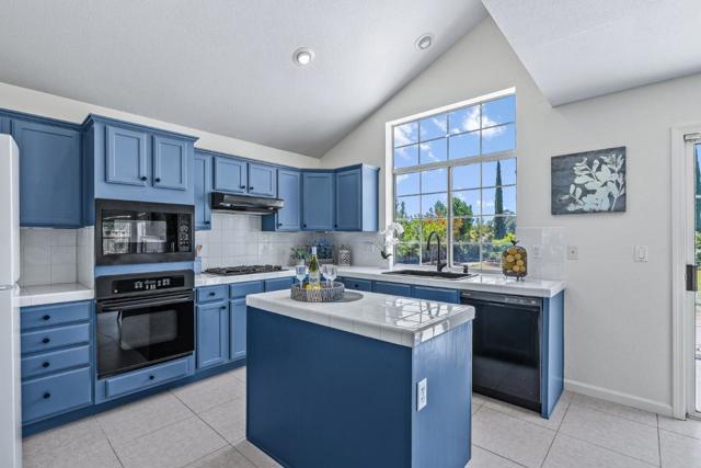 6261 Running Springs Road, San Jose CA: https://media.crmls.org/mediaz/88e8451f-da96-4fa1-bba3-7d7c2a834b32.jpg
