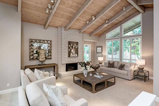 24139 Summerhill Avenue, Los Altos CA: https://media.crmls.org/mediaz/88e8aa4c-3b05-4cc0-a5e3-1ef3424a903f.jpg