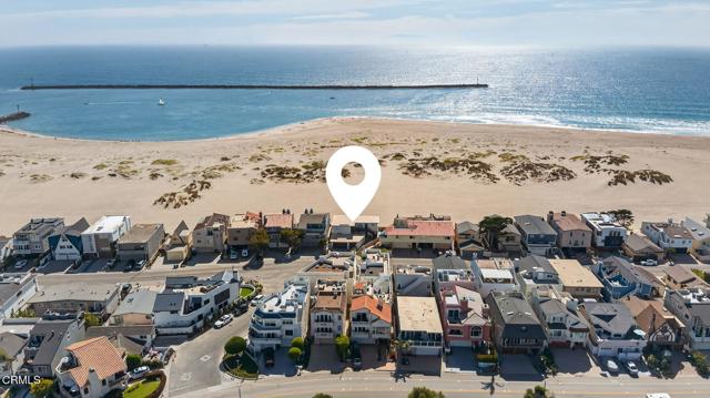 3289 Ocean Drive, Oxnard CA: https://media.crmls.org/mediaz/88e94292-fa6f-4844-949e-e79c499c74c3.jpg