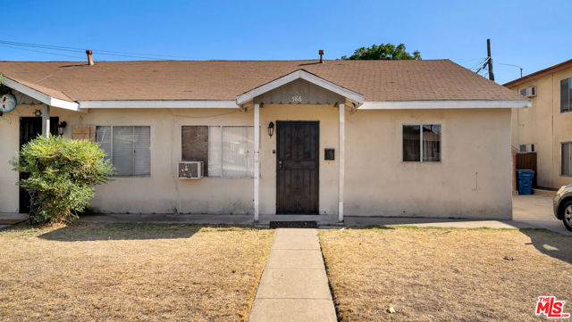 586 San Francisco Avenue, Pomona CA: https://media.crmls.org/mediaz/88ea479c-b84e-452d-9a49-001b6f1653de.jpg