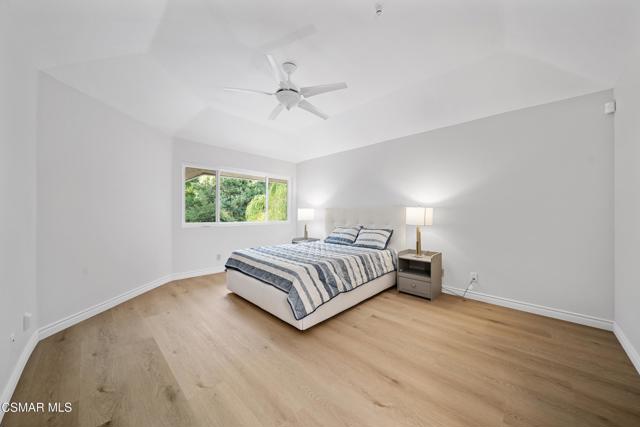 6755 Oak Springs Drive, Oak Park CA: https://media.crmls.org/mediaz/88eae3a5-e2c8-4db5-9084-50eec7e3898e.jpg