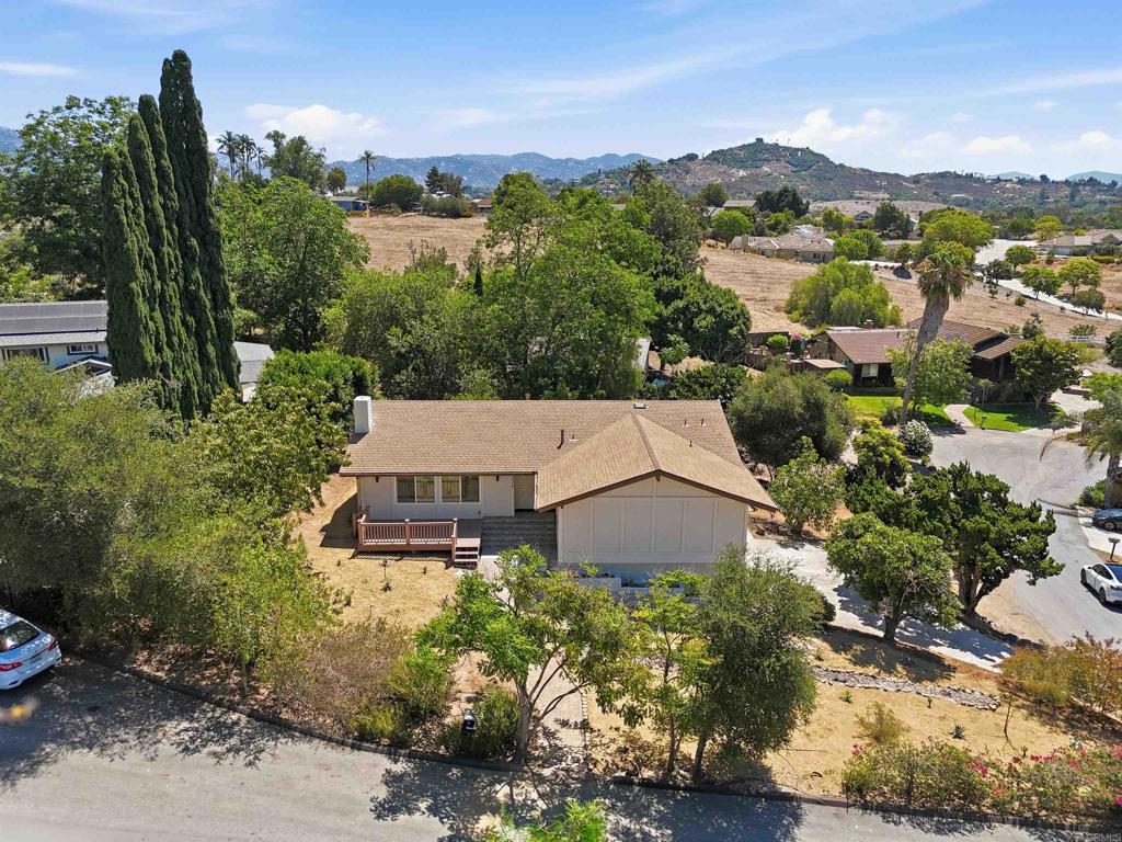 1336 Top Rail Lane - photo 8