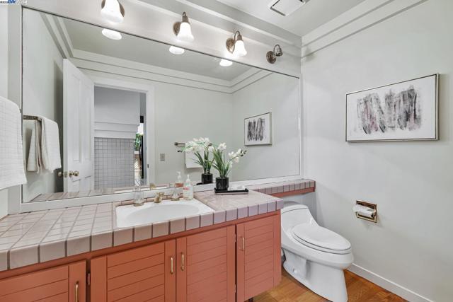 2394 Ironwood Pl, Alamo CA: https://media.crmls.org/mediaz/88ebd9d2-739f-4b93-b27c-fb79ecc9b2af.jpg