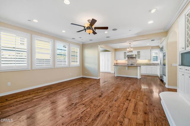 Detail Gallery Image 13 of 39 For 676 Chesapeake Pl, Ventura,  CA 93004 - 6 Beds | 3/1 Baths