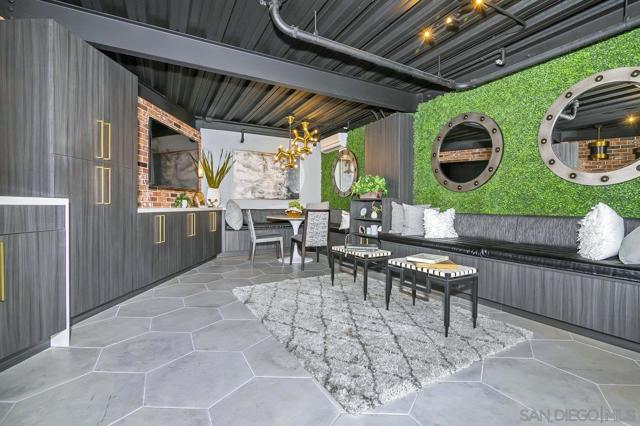 877 Island Ave, San Diego CA: https://media.crmls.org/mediaz/88ec9723-a4e9-40f0-aab4-6a2b6814af1d.jpg