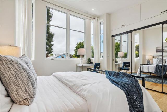 910 Cedar Street, Berkeley CA: https://media.crmls.org/mediaz/88ed28f2-2fc0-4ba0-a846-d3d267d7a521.jpg