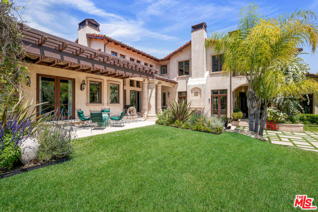 31823 Lobo Canyon Road, Agoura Hills CA: https://media.crmls.org/mediaz/88ee4dfd-690a-49dc-bb95-1826daa8a0f2.jpg