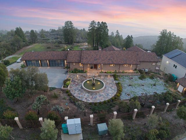 1061 Summit Road, Watsonville CA: https://media.crmls.org/mediaz/88ee60a3-e59a-413e-86e4-2d19a052e4db.jpg