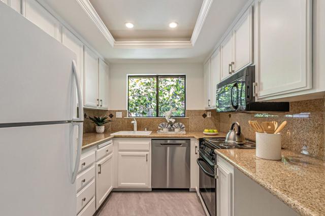 999 W Evelyn Terrace, Sunnyvale CA: https://media.crmls.org/mediaz/88ef14ef-d04e-4639-8f34-62623b422a58.jpg