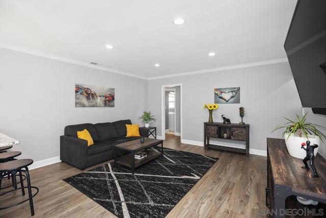 1106 E Santa Fe Ave, Fullerton CA: https://media.crmls.org/mediaz/88ef390a-4f3f-4152-99e4-fafb457069b7.jpg