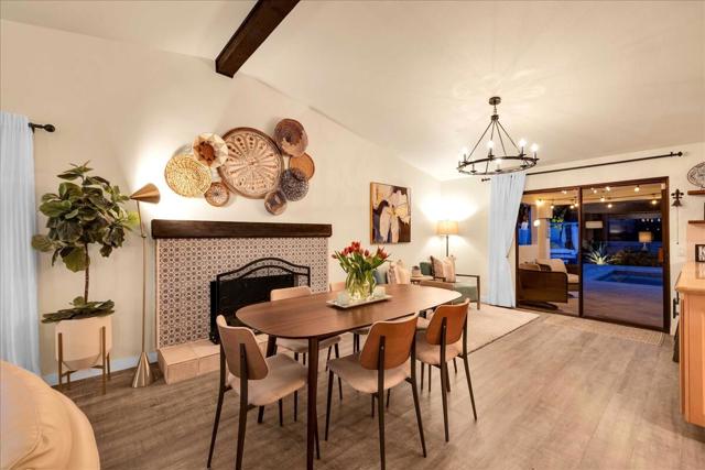 73501 Broken Arrow Trail, Palm Desert CA: https://media.crmls.org/mediaz/88ef53eb-4d7a-44d0-8f73-6acd18b945fd.jpg