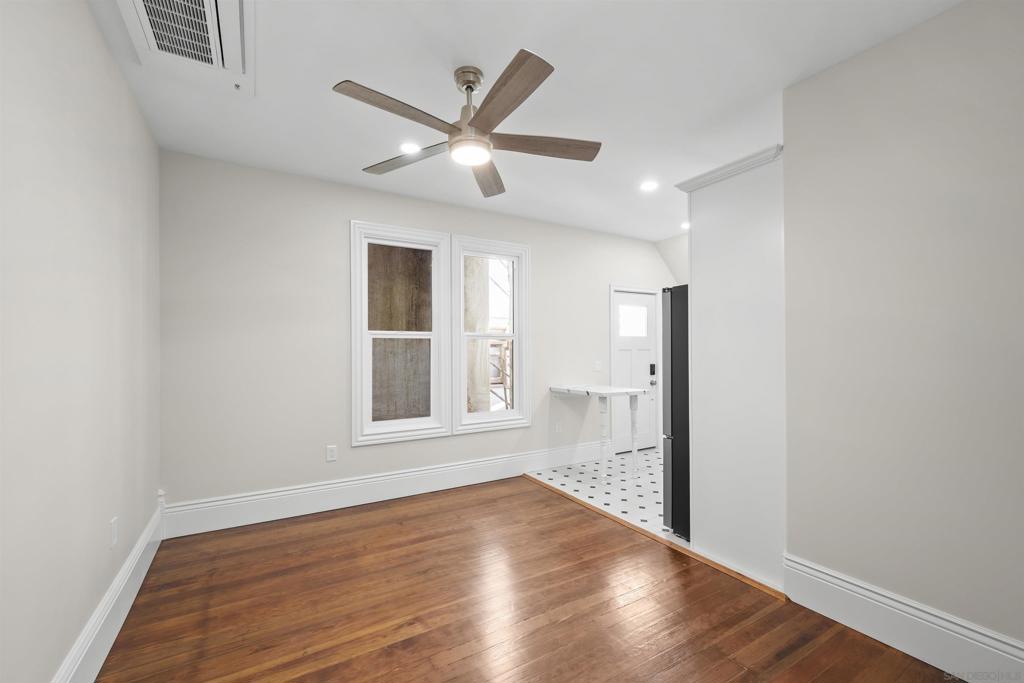 2253 Brant Street - photo 11