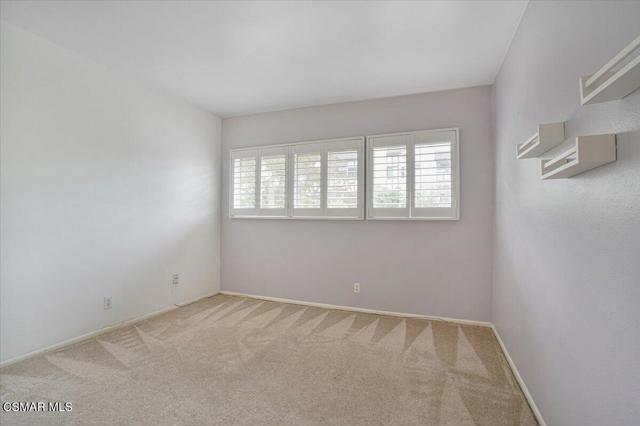 17842 Magnolia Boulevard, Encino CA: https://media.crmls.org/mediaz/88efe2b9-09f9-44c0-9146-25b19d899150.jpg