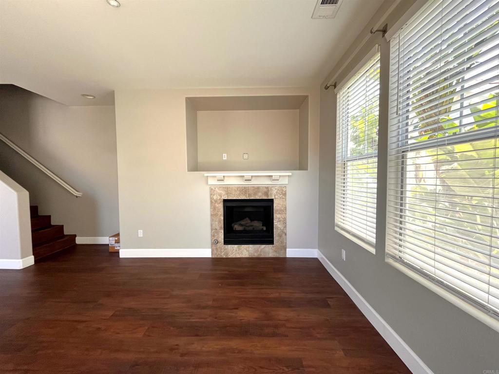 820 Harbor Cliff Way - photo 10