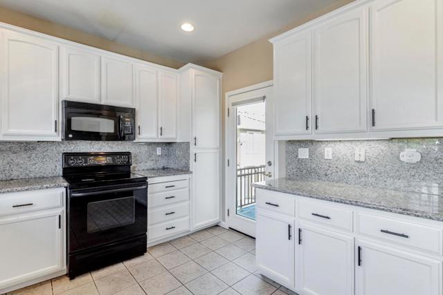 4714 Sandyford Court, Dublin CA: https://media.crmls.org/mediaz/88f06835-657a-4948-a857-31afe7e979b3.jpg