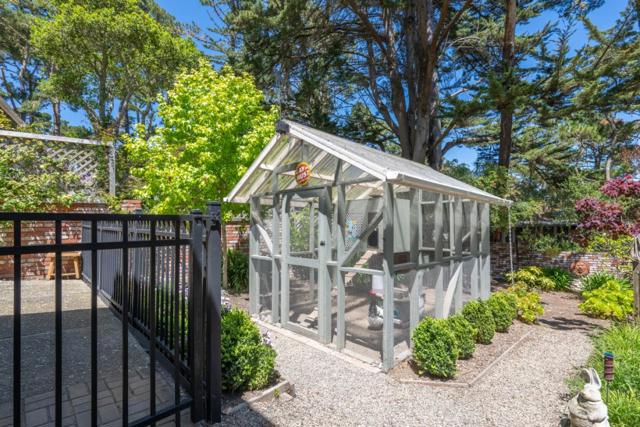 5 Wyndemere Vale, Monterey CA: https://media.crmls.org/mediaz/88f1a9bc-c964-48b6-be55-52b856cfd107.jpg