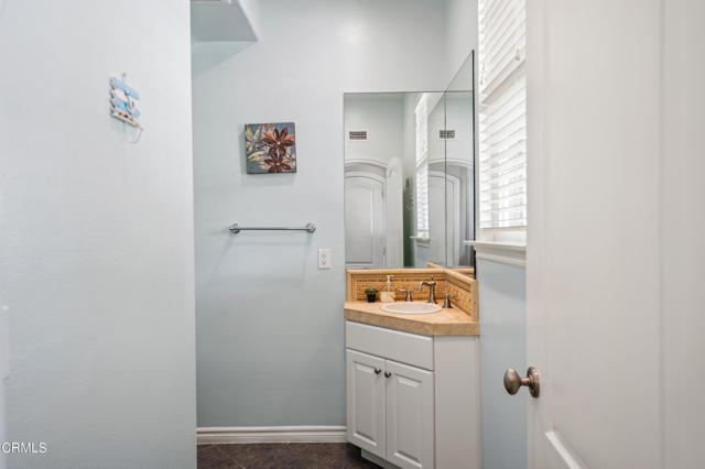 Detail Gallery Image 26 of 57 For 1413 Twin Tides Pl, Oxnard,  CA 93035 - 3 Beds | 2/1 Baths