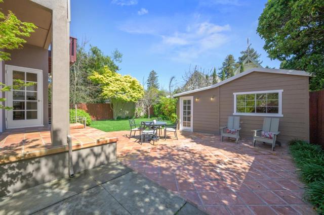 1249 Oak Street, San Mateo CA: https://media.crmls.org/mediaz/88f37904-088b-4f15-b97e-62f3ad169b85.jpg