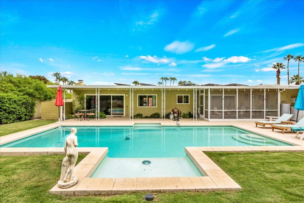 MLS #219134634DA image #1