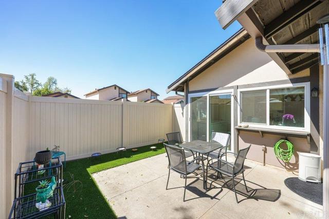 Detail Gallery Image 14 of 33 For 10385 Seth Way, Santee,  CA 92071 - 3 Beds | 2 Baths