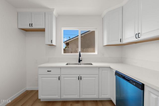 Detail Gallery Image 7 of 31 For 840 Morro Way, Oxnard,  CA 93033 - 3 Beds | 2 Baths