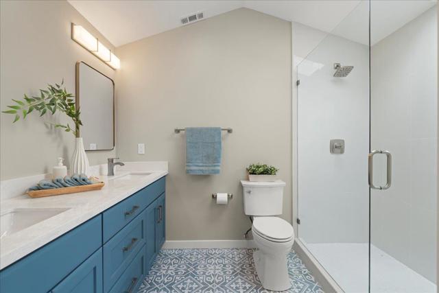 613 Evangeline Way, Hayward CA: https://media.crmls.org/mediaz/88f4cb25-d2d5-4a96-801b-ccf5d92935e2.jpg