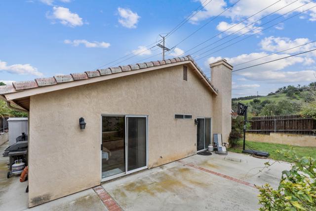 Detail Gallery Image 27 of 31 For 14204 Legacy Ln, El Cajon,  CA 92021 - 3 Beds | 2 Baths