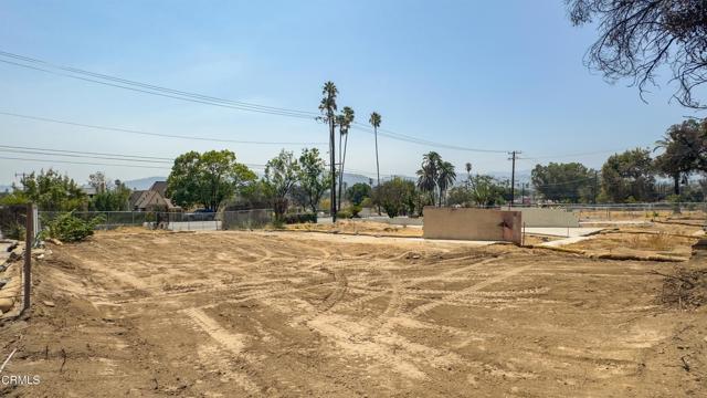 Detail Gallery Image 6 of 13 For 303 W Altadena Dr, Altadena,  CA 91001 - – Beds | – Baths