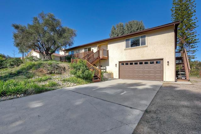 Detail Gallery Image 5 of 60 For 28242 Glenmeade Way, Escondido,  CA 92026 - 4 Beds | 3/1 Baths