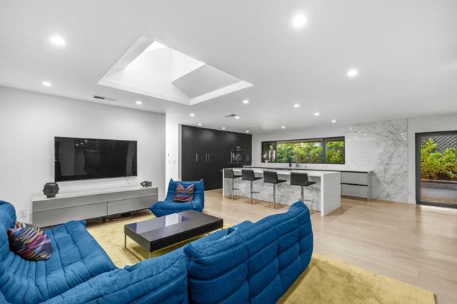244 Roblar Avenue, Hillsborough CA: https://media.crmls.org/mediaz/88f747af-07d0-4593-a32c-73fdb6bd5ccd.jpg