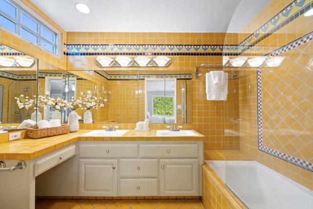 949 Wing Place, Stanford CA: https://media.crmls.org/mediaz/88f7959d-f7bd-452a-ba6e-fd31951fd9dd.jpg